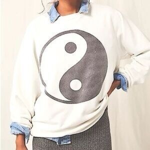 Yin Yang distressed Graphic Hoodie